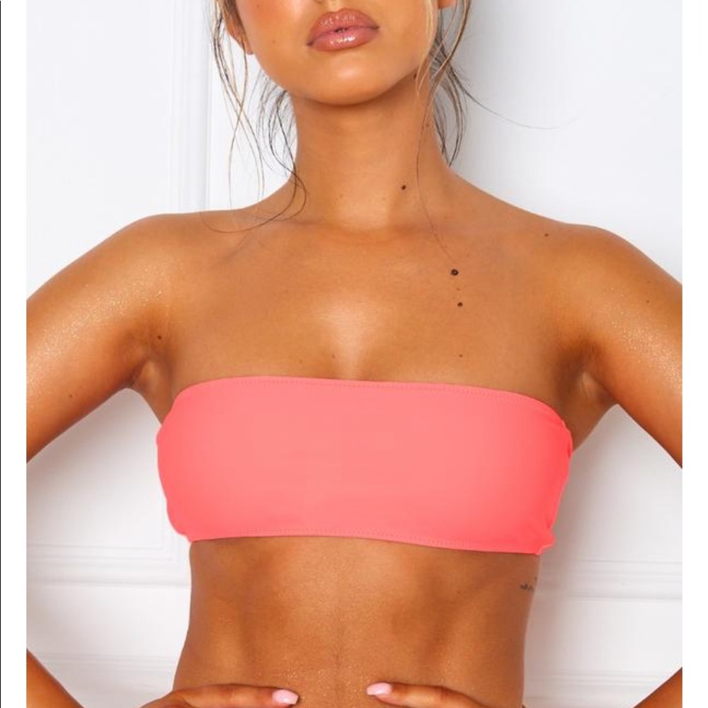 White Fox | Kiki Bikini Top Neón Peach